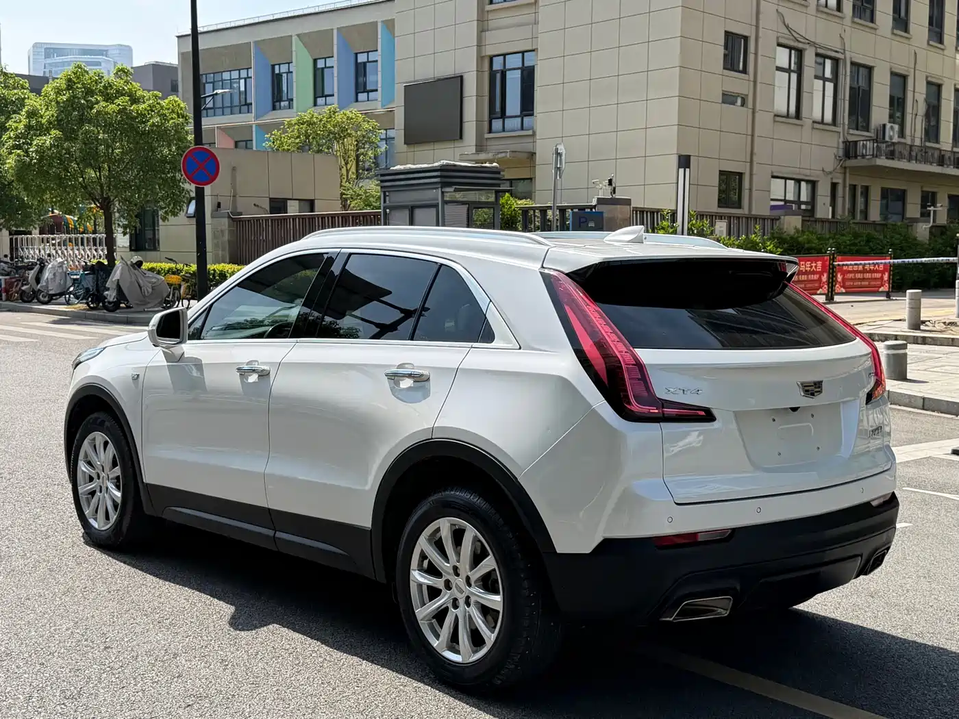 Cadillac XT4 2018 Model 28T 2WD Technology фото 13