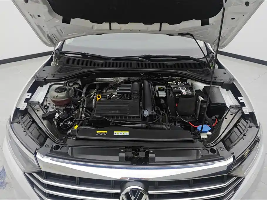 Volkswagen Sagitar 2021 280TSI DSG Surpassing Edition фото 10