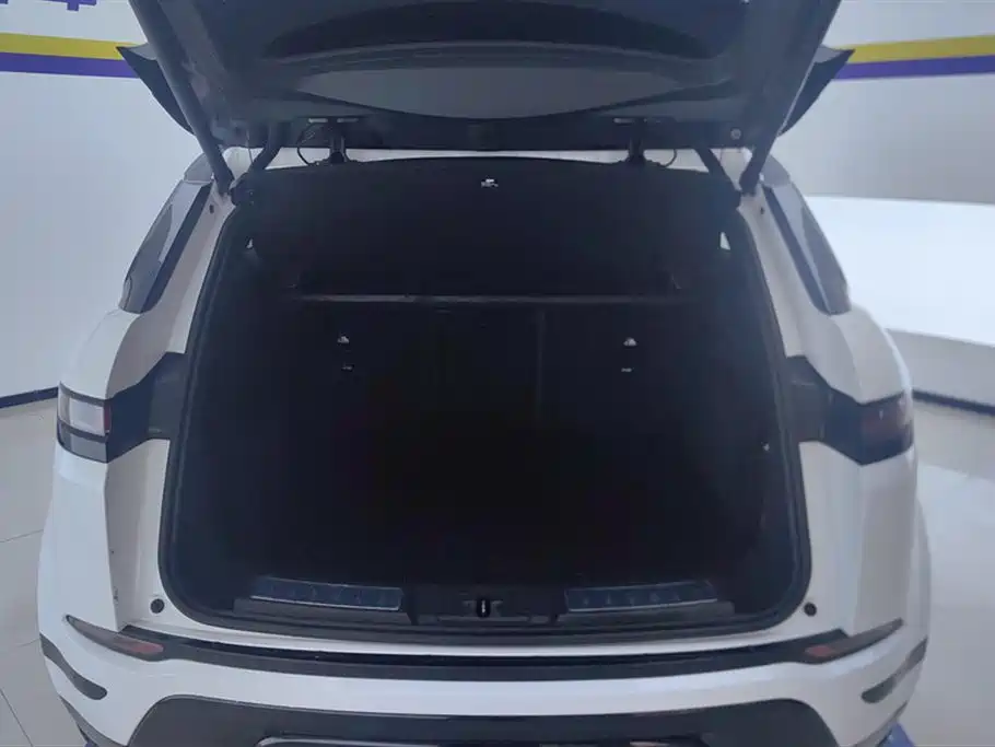 Land Rover Range Rover Evoque 2020 Model 249PS R-DYNAMIC S Gloss Black Sport Edition фото 4
