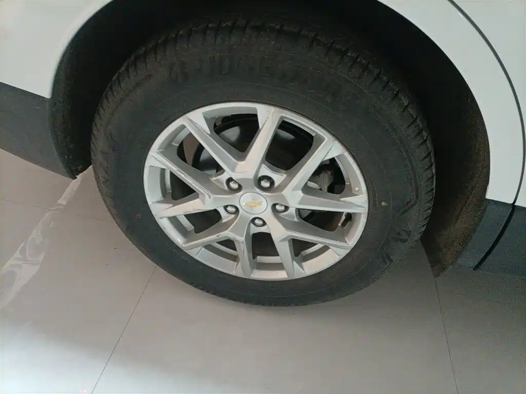 Chevrolet Equinox 2021 535T Chijie Edition фото 26