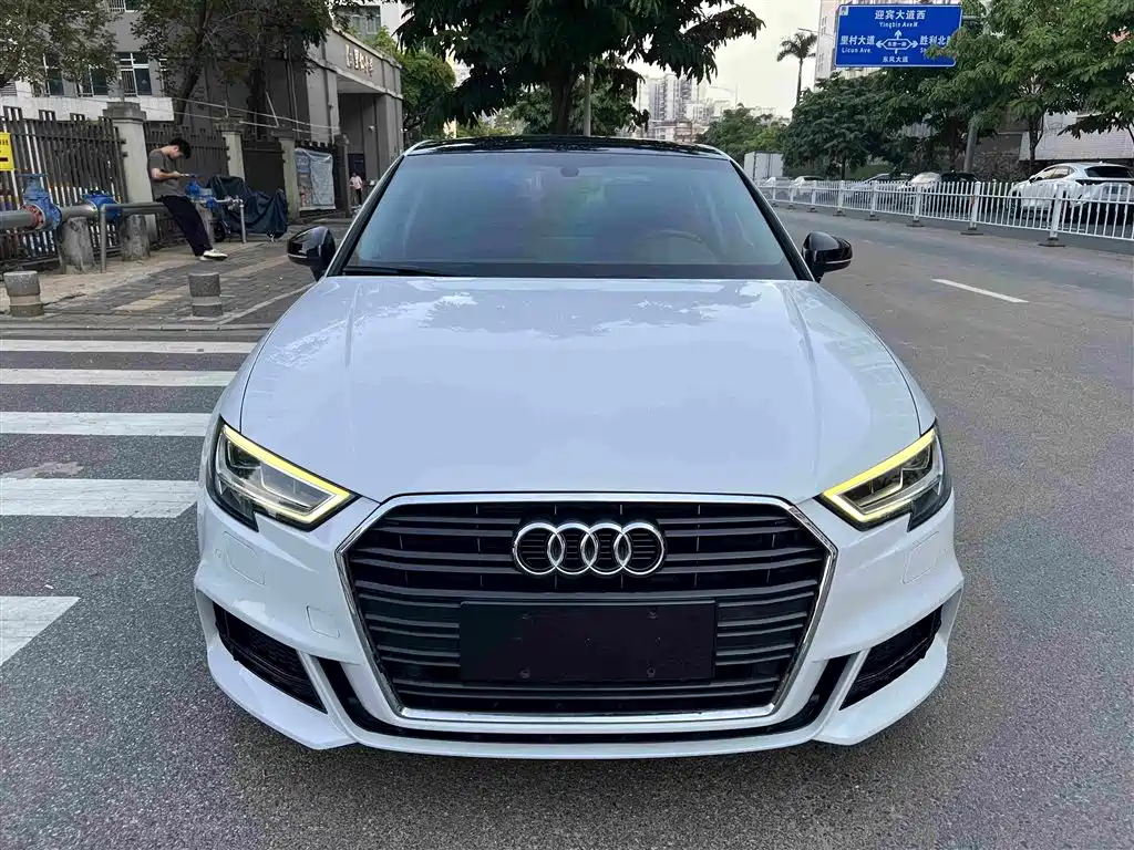 Фото 14 - Audi A3