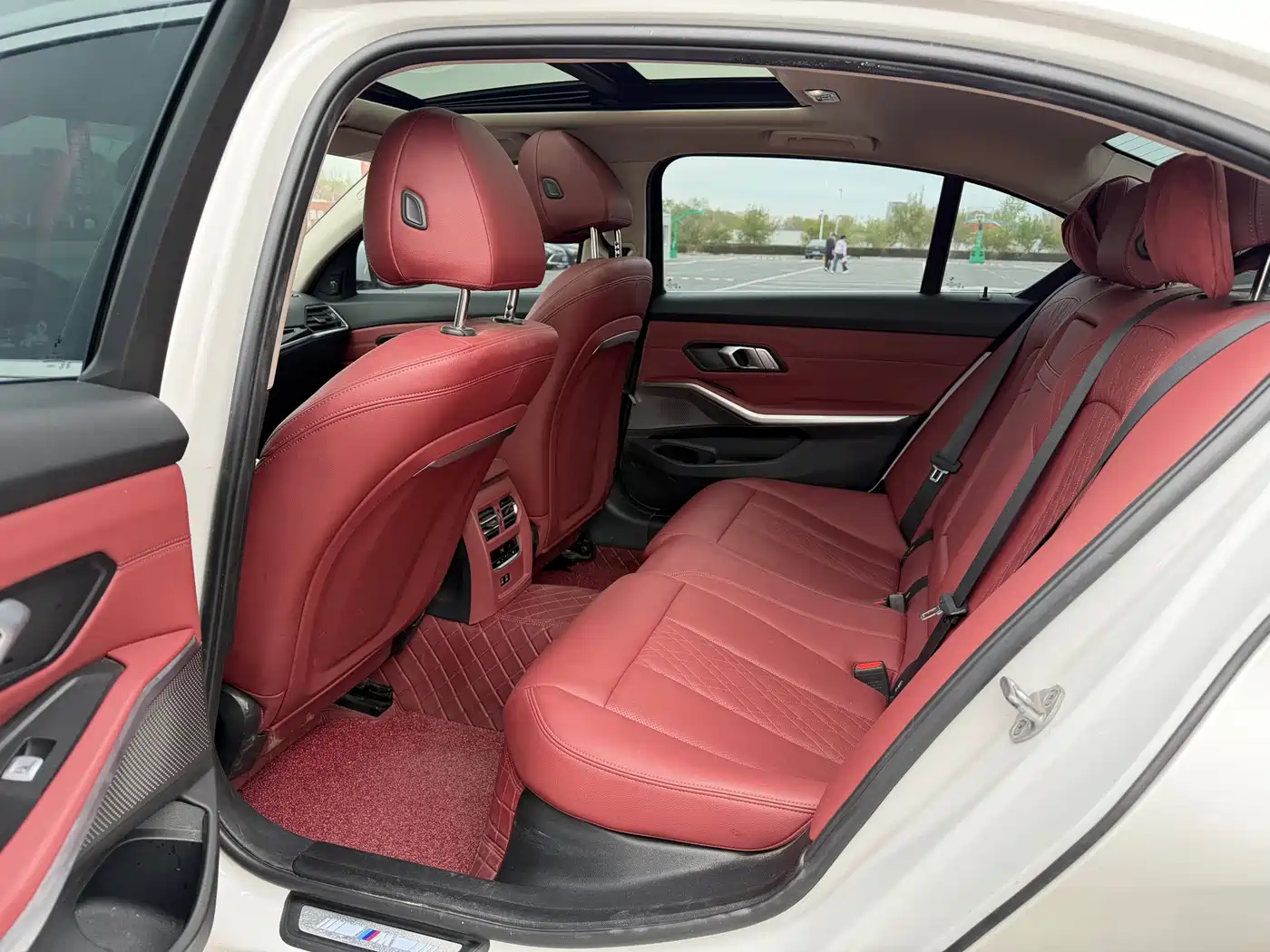 BMW 3 Series 2023 320Li M Sport Package фото 17