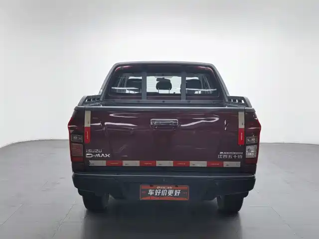 Isuzu D-MAX 2015 2.5T 2WD Manual High-Clearance Base 4JK1 — фото 4