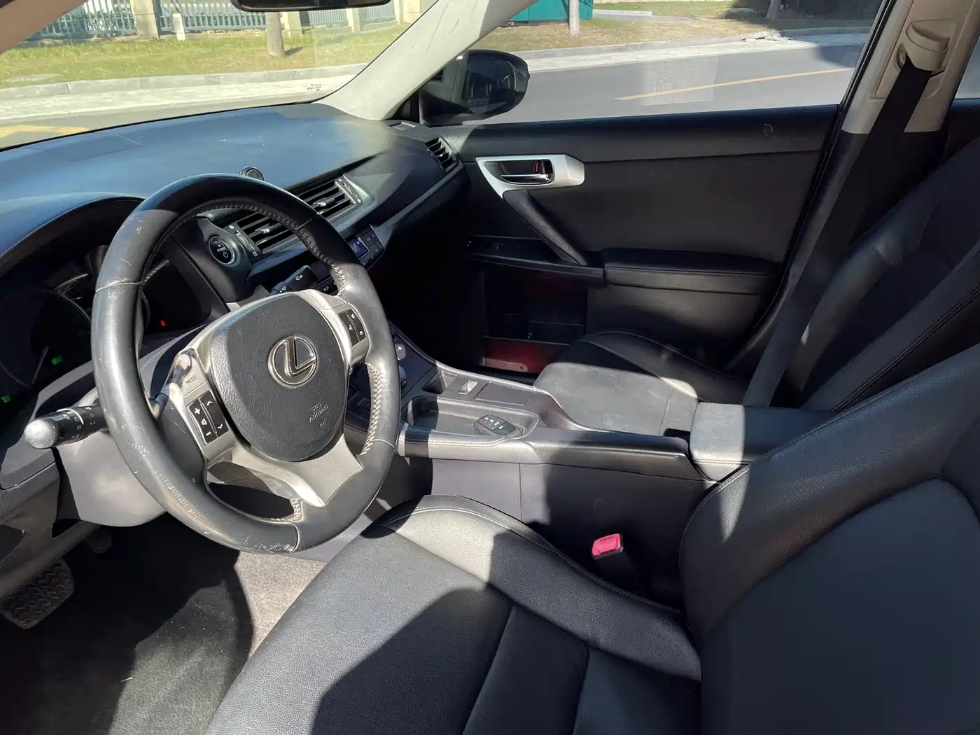 Lexus CT 2012 Model CT200h Elite Edition фото 9
