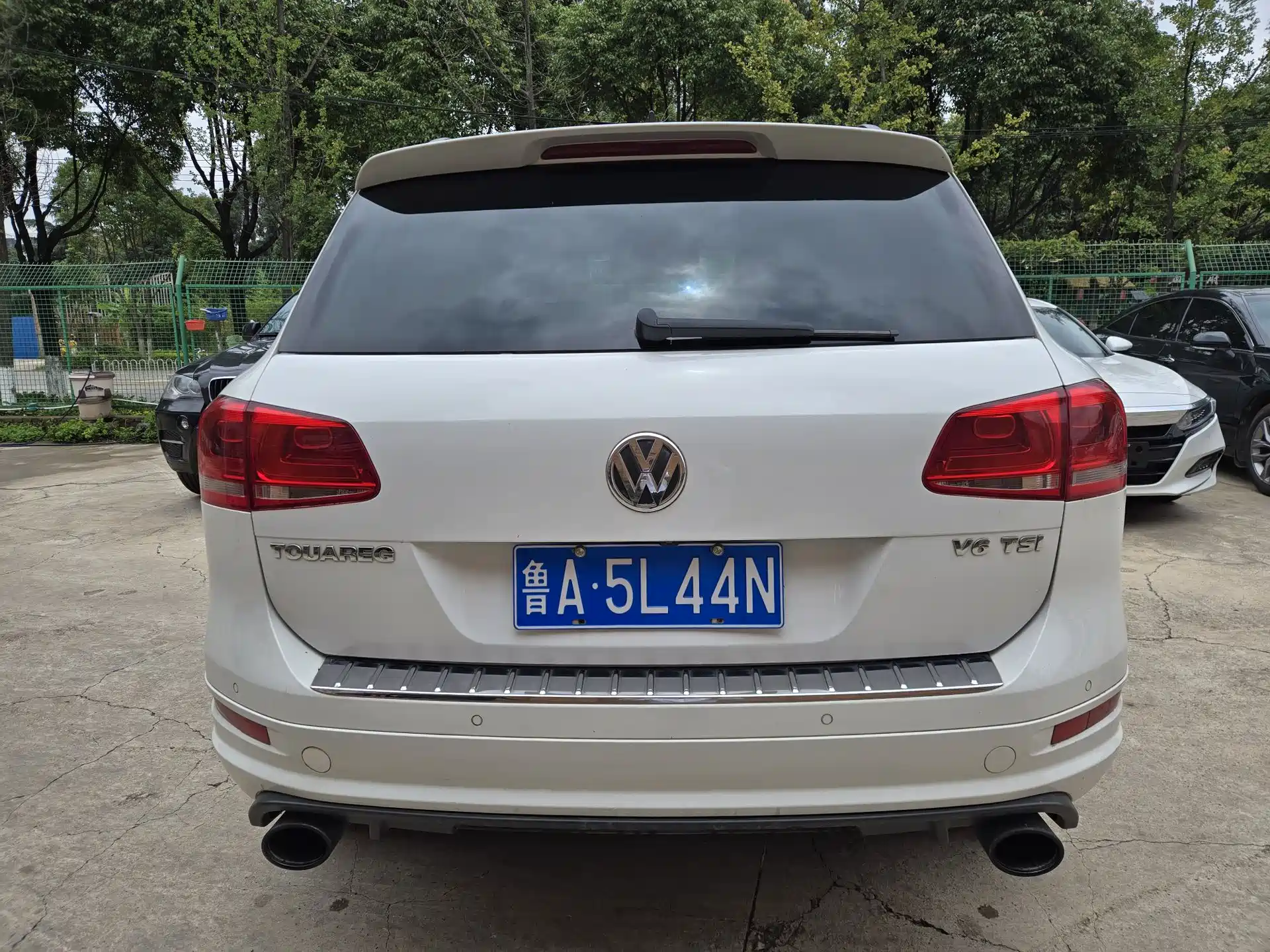 Фото 10 - Volkswagen Touareg