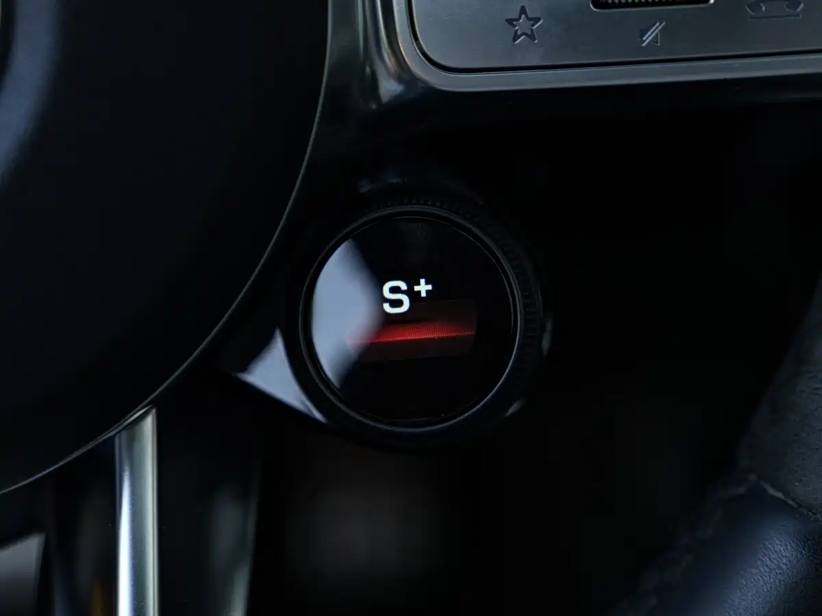 Mercedes-Benz A-Class AMG (Import) 2020 Facelift AMG A 45 4MATIC+ фото 15