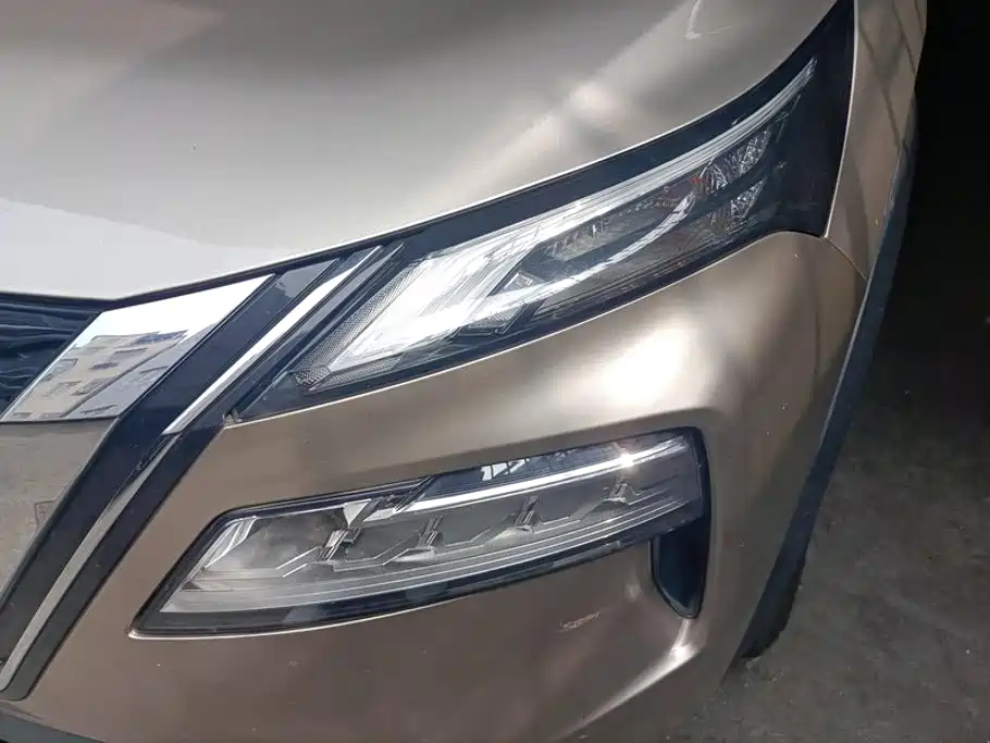 Фото 5 - Nissan X-Trail