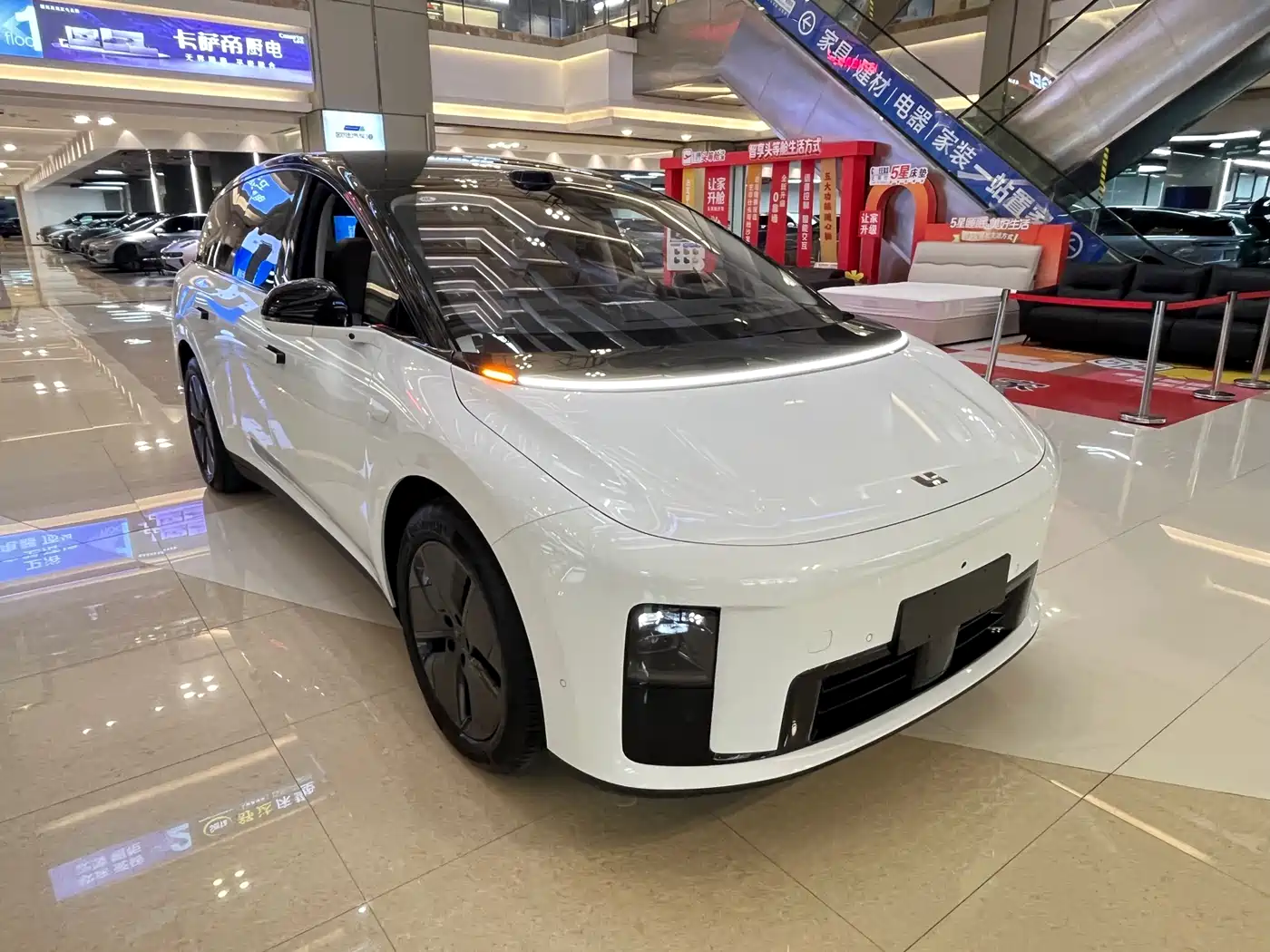 Li Auto Li i8 2026 2025 Standard Edition