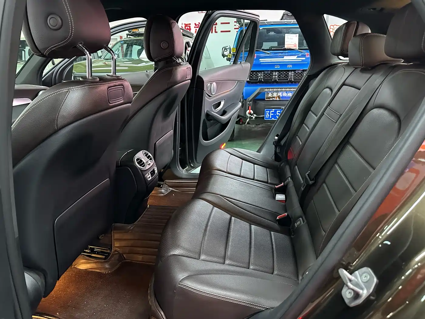 Mercedes-Benz GLC 2017 GLC 300 4MATIC Dynamic фото 11