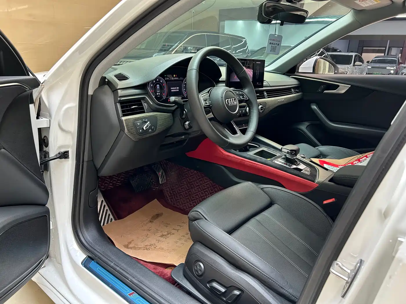 Audi A4L 2020 40 TFSI Fashion Dynamic Edition фото 11