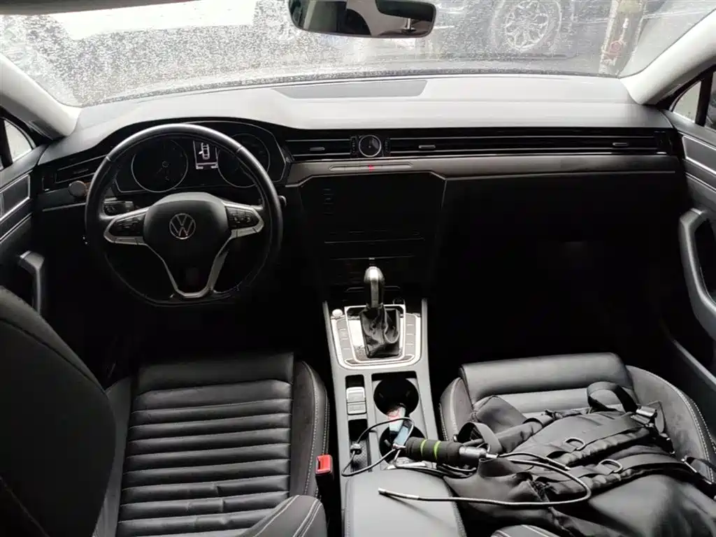 Volkswagen Magotan 2020 330TSI DSG Leading фото 10
