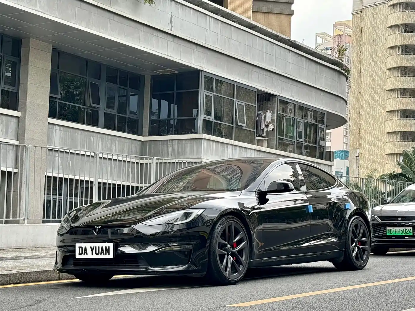 Tesla Model S 2023 Tri-motor AWD Plaid