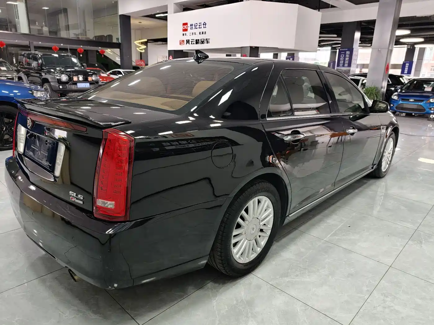 Cadillac SLS 2013 2012 2.0T Comfort