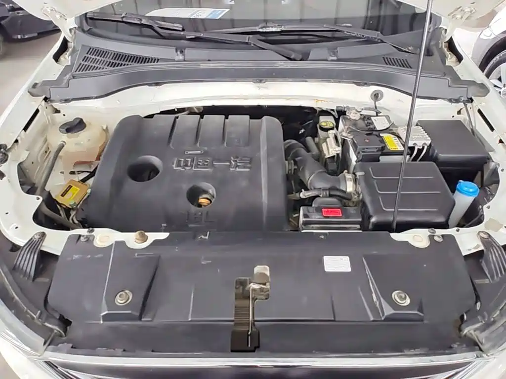 Besturn X40 2018 2017 1.6L Manual Luxury