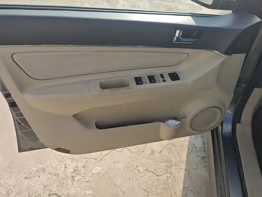 BAIC Senova D20 2015 2015 Hatchback 1.5L Automatic Le Tian