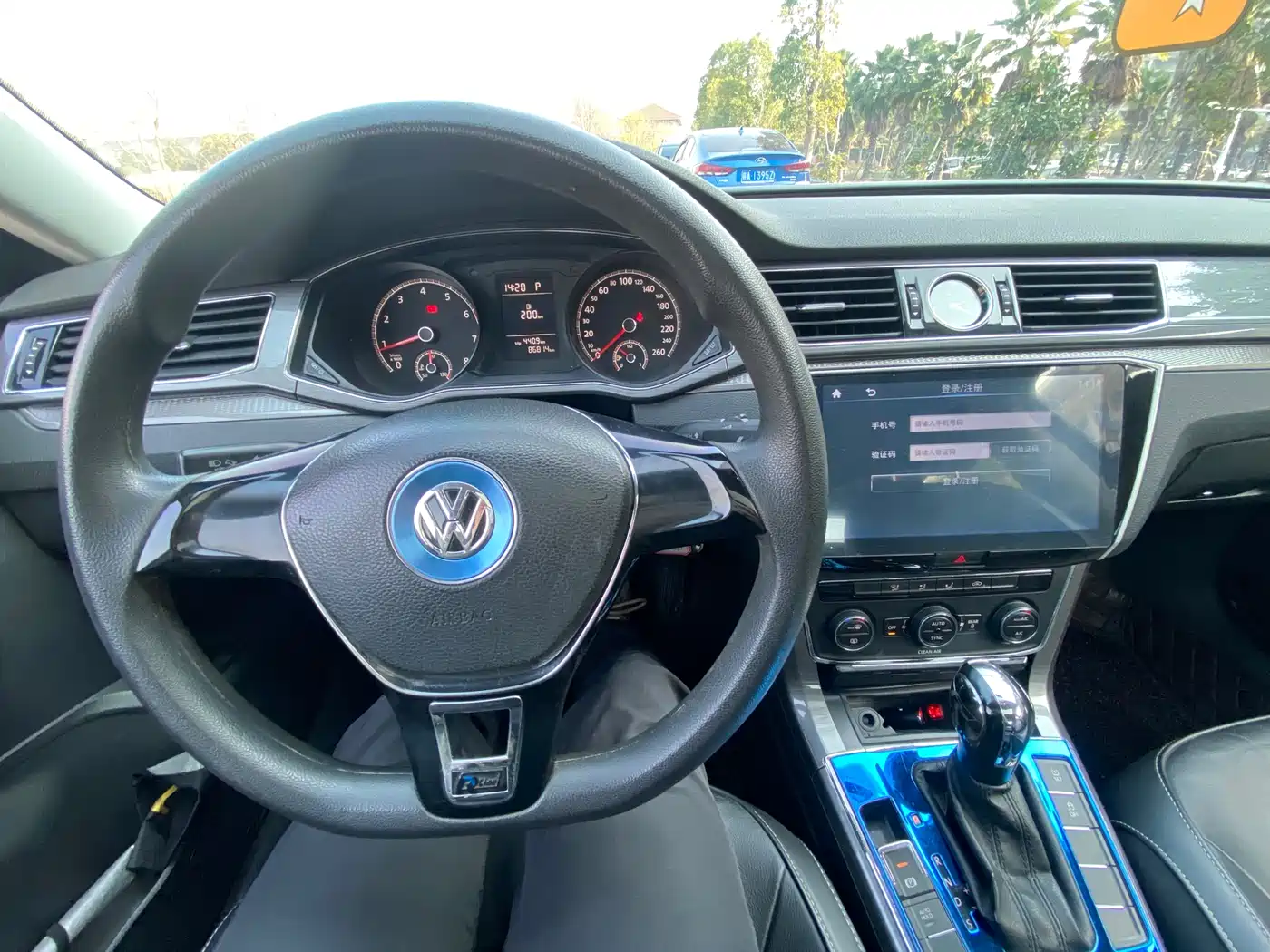 Volkswagen Passat 2017 330TSI DSG Prestige фото 16
