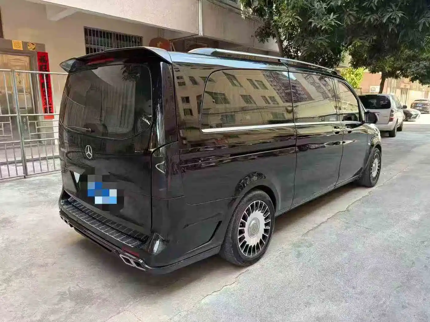 Mercedes-Benz Vito 2018 2.0T Business Edition China VI фото 3