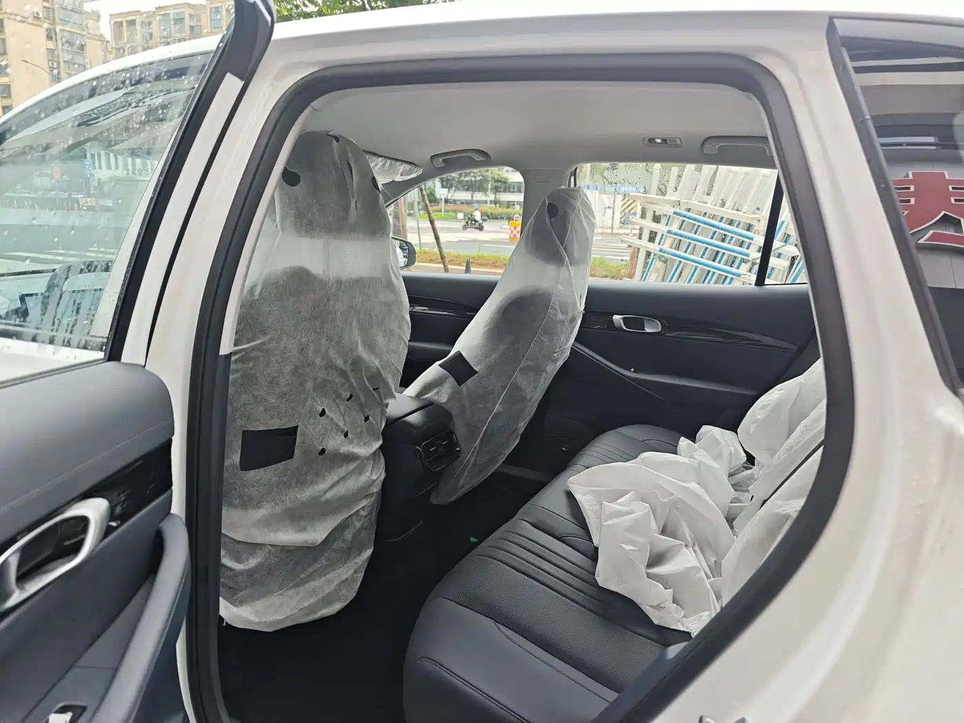 Geely Galaxy Galaxy E5 2026 530km Voyager Edition фото 8