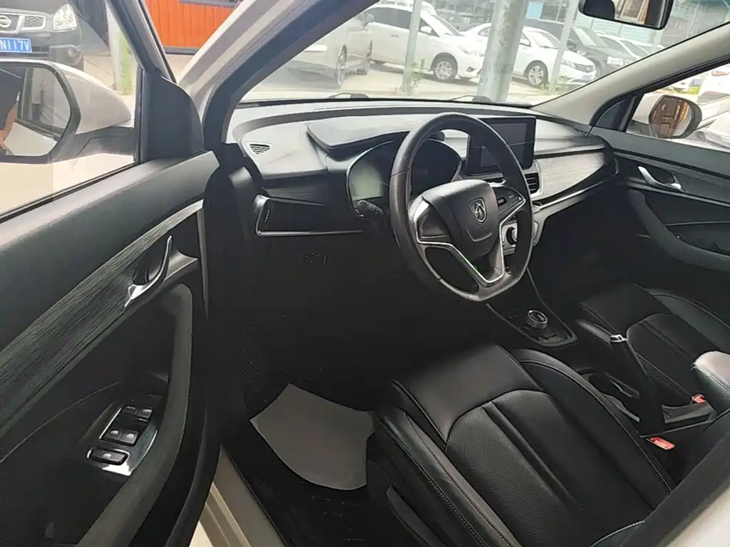 Baojun 360 2018 2019 1.5L Automatic Elite China VI