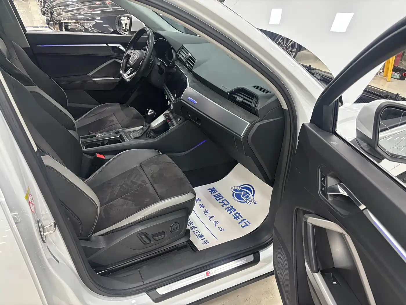 Audi Q3 2020 40 TFSI Fashion Dynamic фото 13