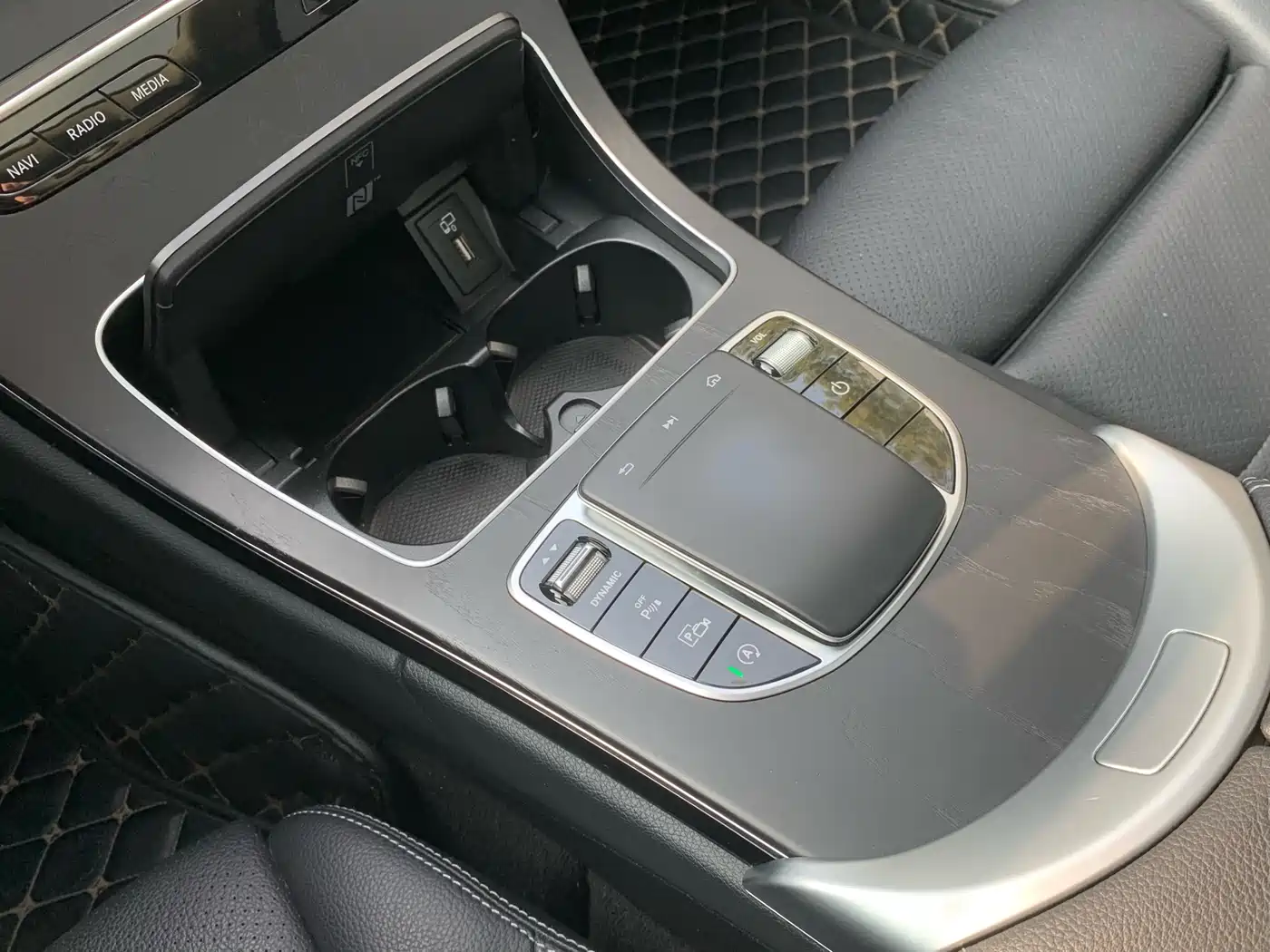 Mercedes-Benz C-Class 2020 Facelift C 260 L Sport фото 21