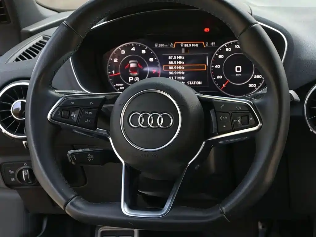 Audi TT 2015 TT Coupe 45 TFSI фото 11
