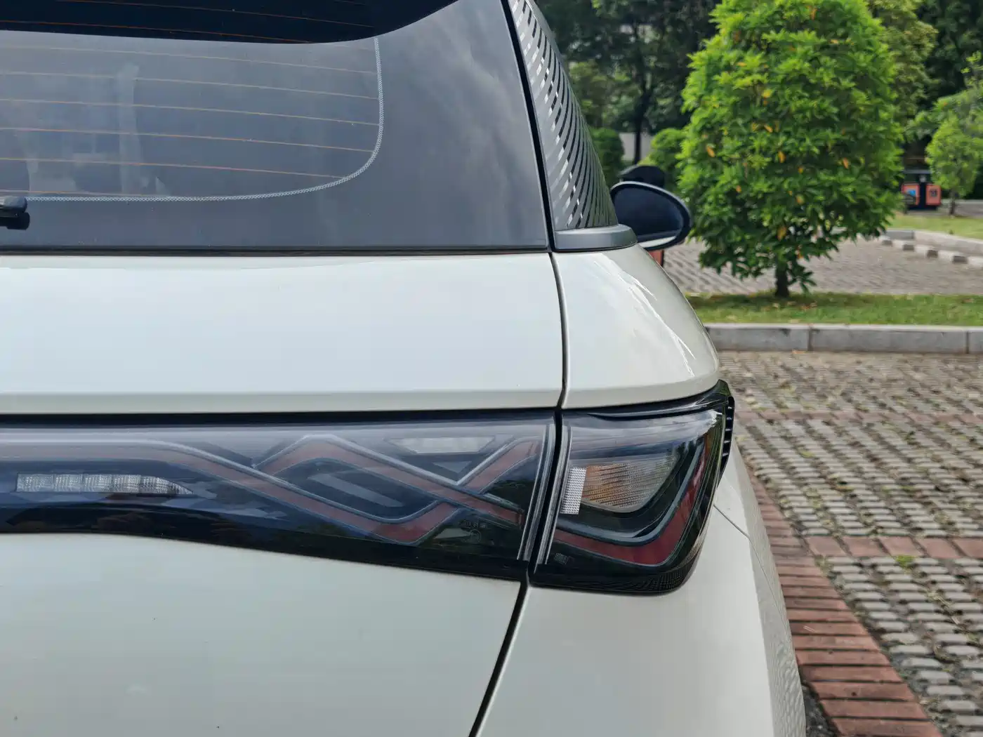 BYD Dolphin 2023 420km Fashion Edition фото 16