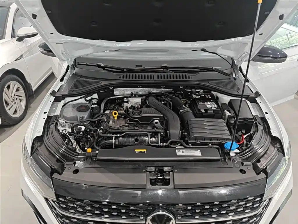 Volkswagen Lavida 2024 Model 300TSI DSG Starlight Leading Edition фото 20
