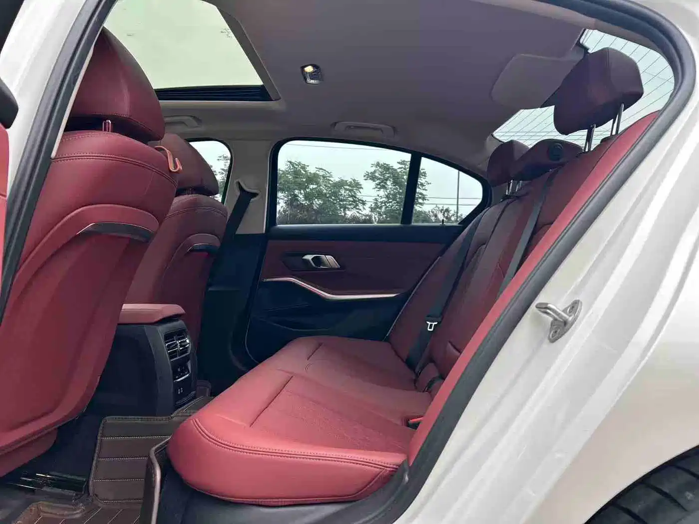 BMW 3 Series 2023 325i M Sport Package фото 14