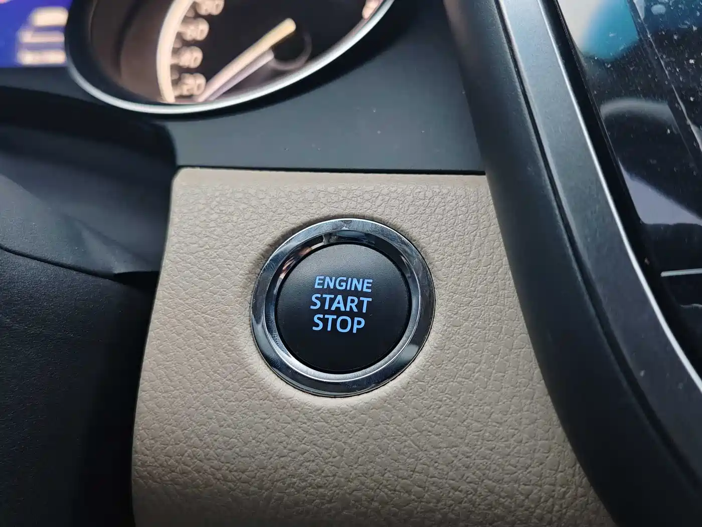 Toyota Camry 2019 Facelift 2.5G Luxury Edition фото 17