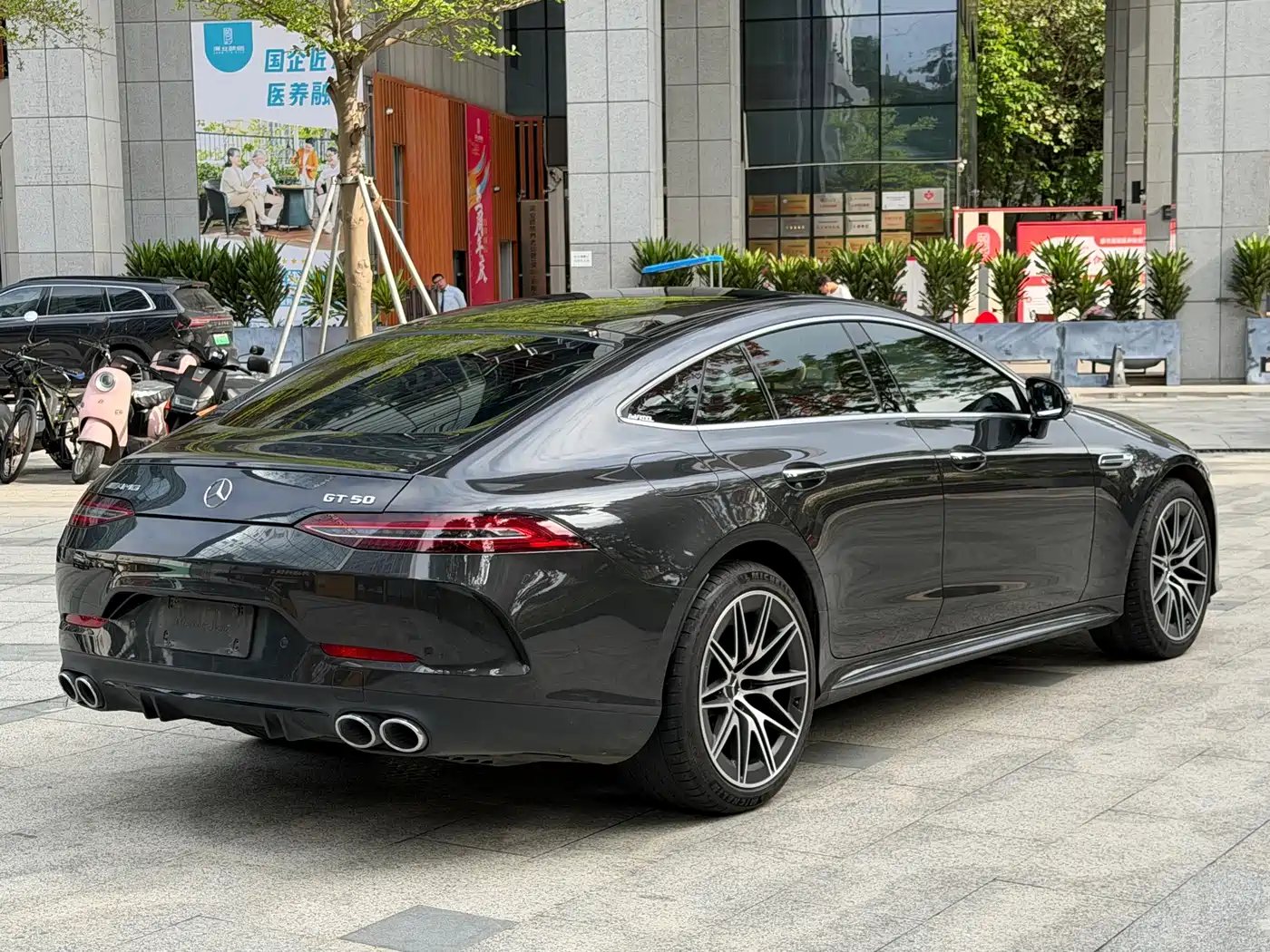 Mercedes-Benz AMG GT 2023 AMG GT 50 4-Door Coupe фото 14