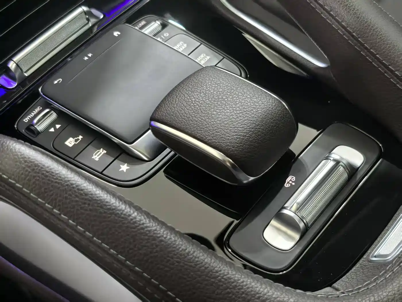 Mercedes-Benz GLE 2021 GLE 450 4MATIC Dynamic фото 11