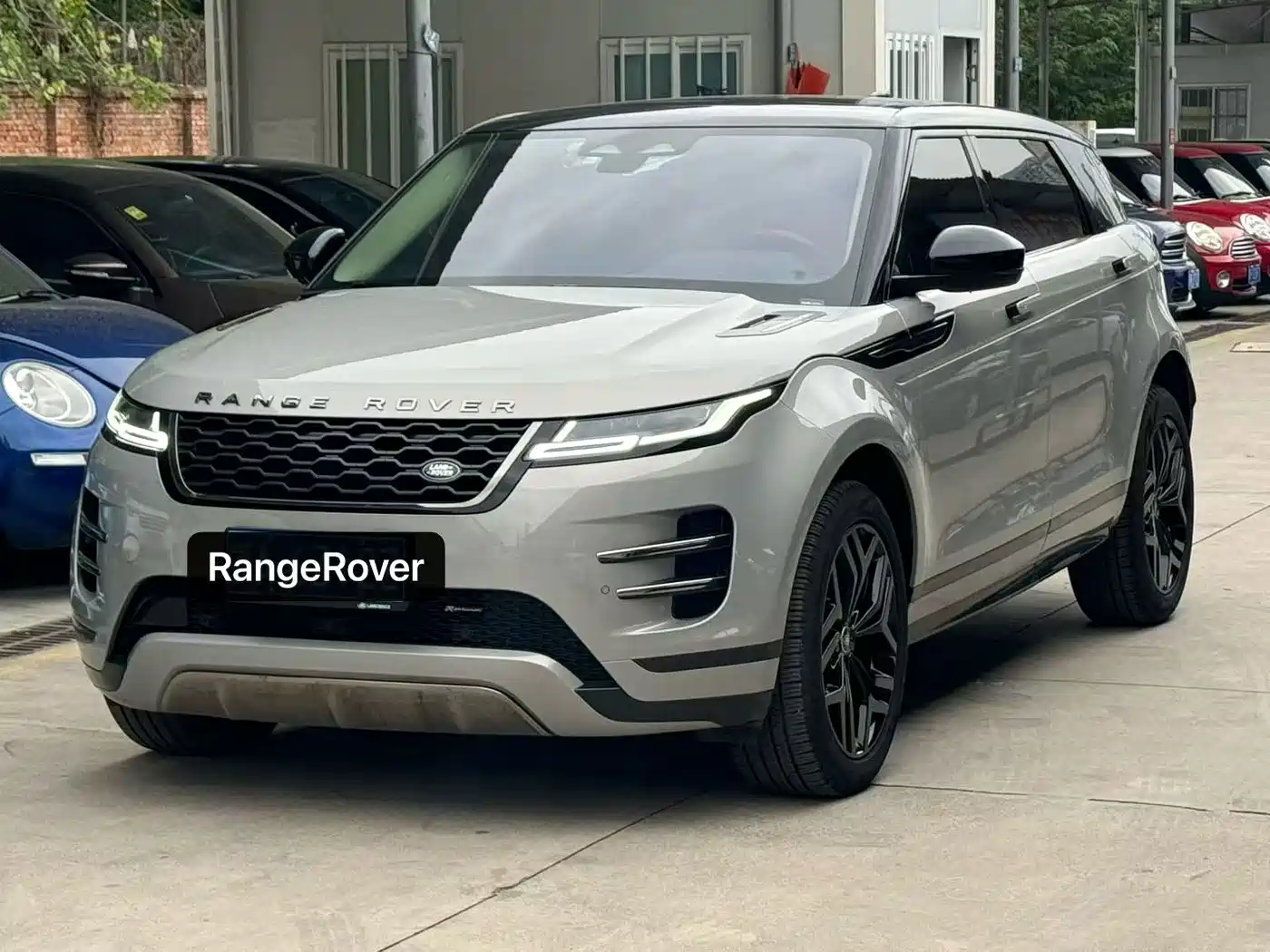  Land Rover Range Rover Evoque 2022 Range Rover Evoque L 249PS R-Dynamic Luxury Edition