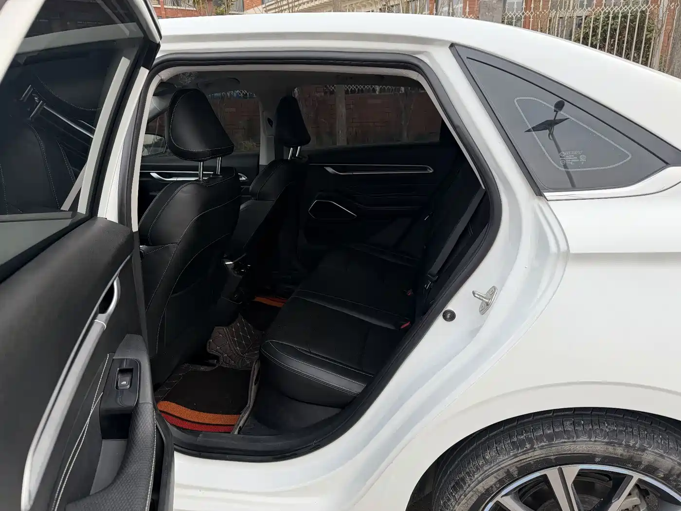 GEELY AUTOMOBILE EMGRAND