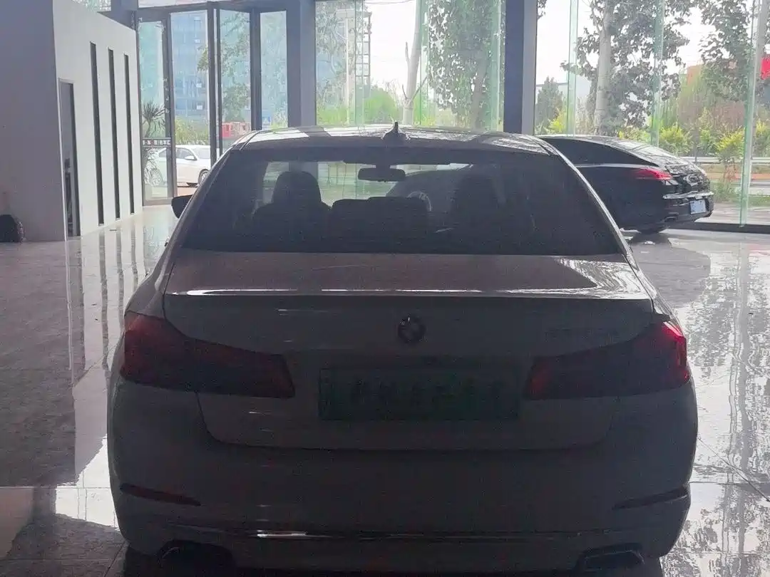 BMW 5 SERIES NEW ENERGY