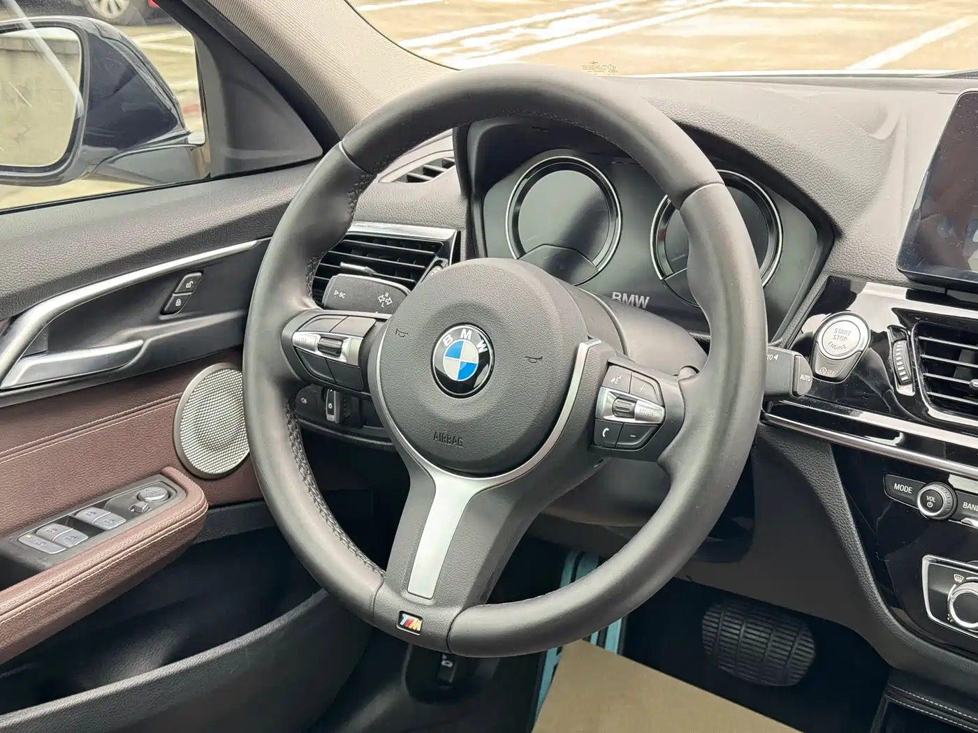 BMW 1 Series 2021 Facelift 120i M Sport Shadow Edition фото 12