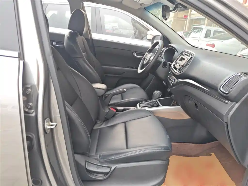 Kia KX3 Smart Run 2015 1.6L Automatic 2WD DLX фото 25