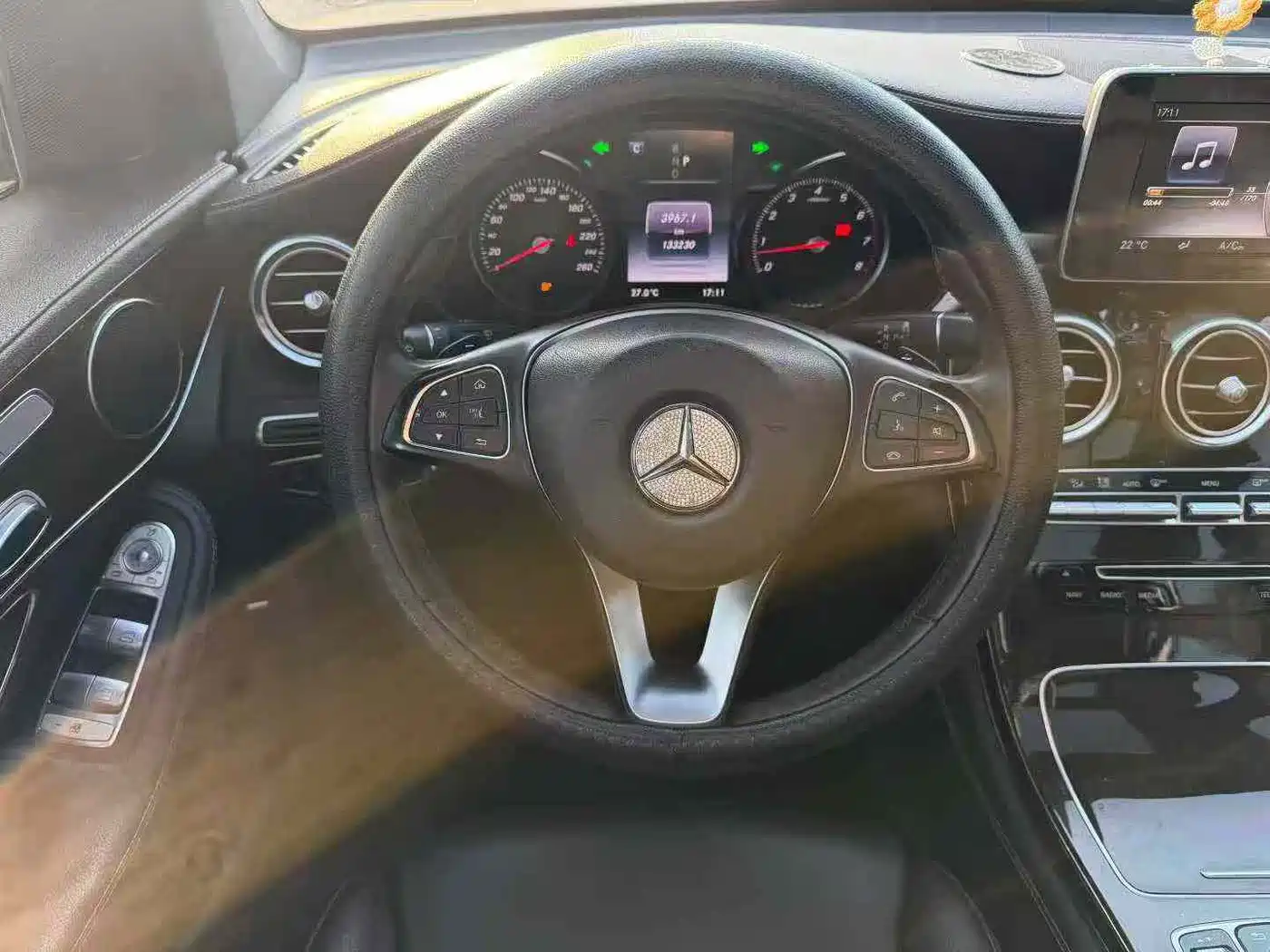 Mercedes-Benz GLC 2016 GLC 260 4MATIC Dynamic фото 8