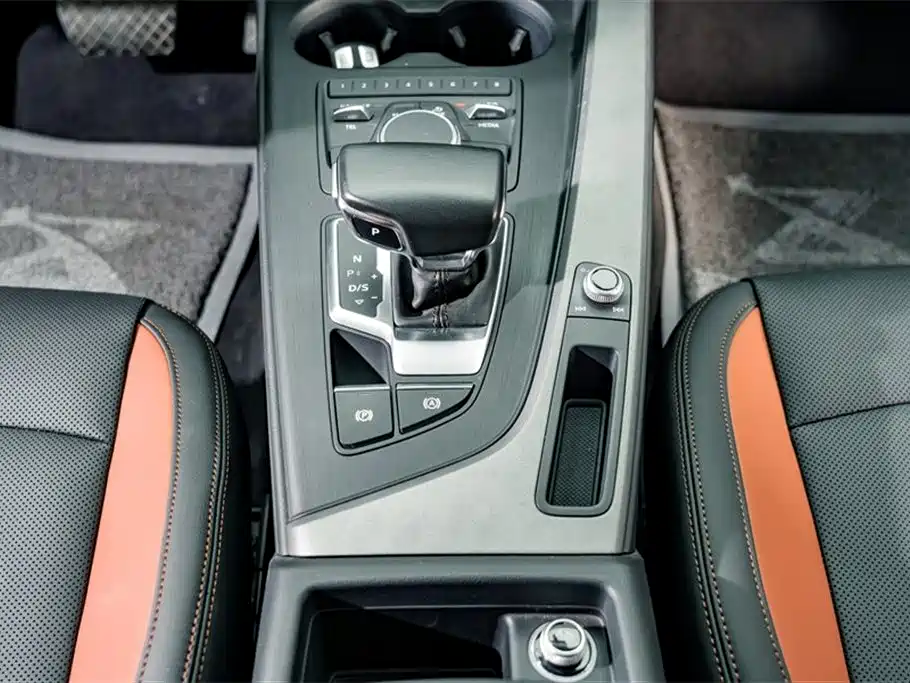 Audi A4L 2019 40 TFSI Progressive (China VI) фото 12