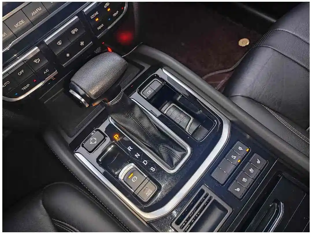 GAC Trumpchi Trumpchi GS8 2017 320T 2WD Luxury Smart Connect (7-seater) фото 9
