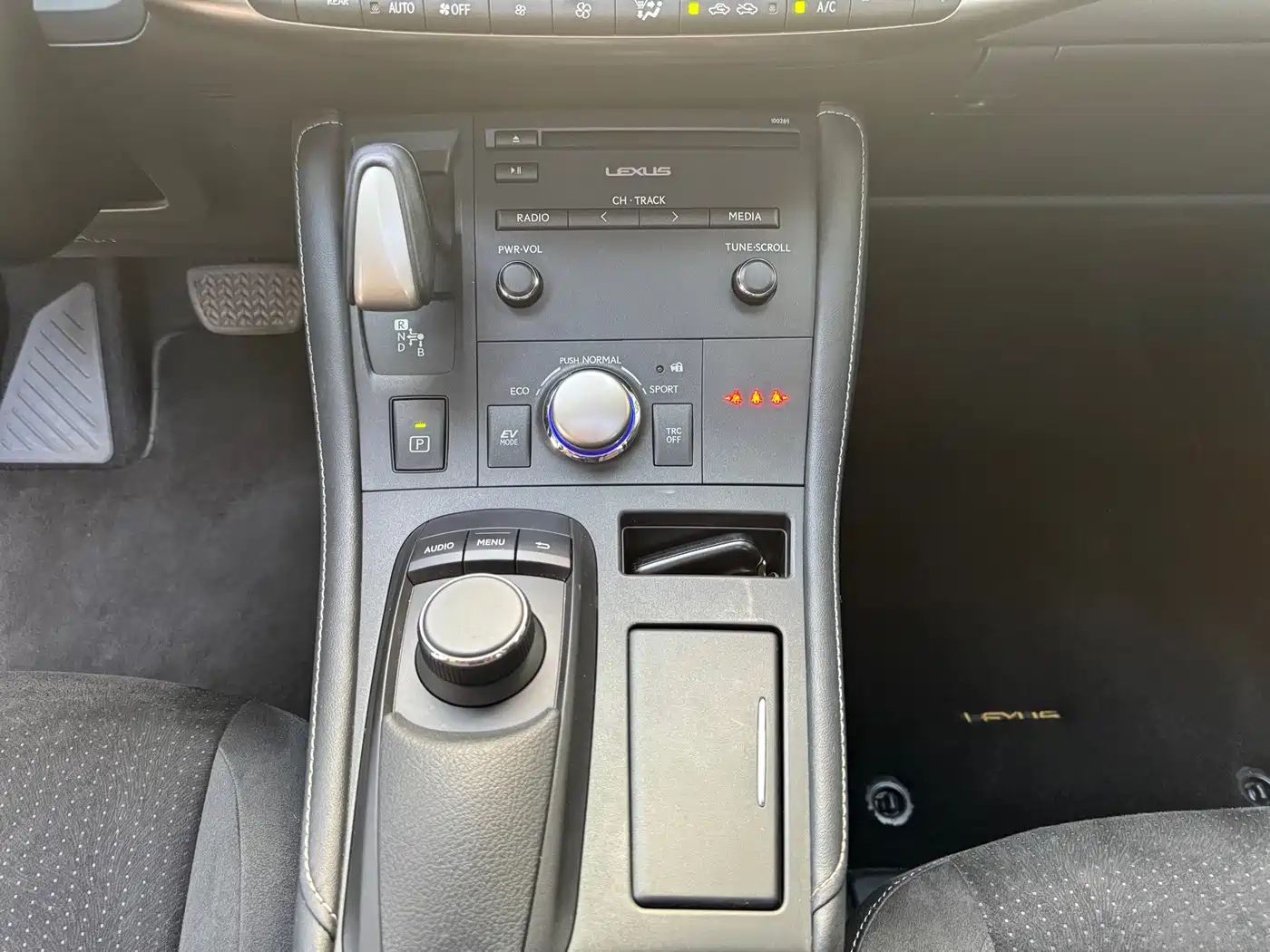Lexus CT 2016 2014 CT200h Comfort Monochrome