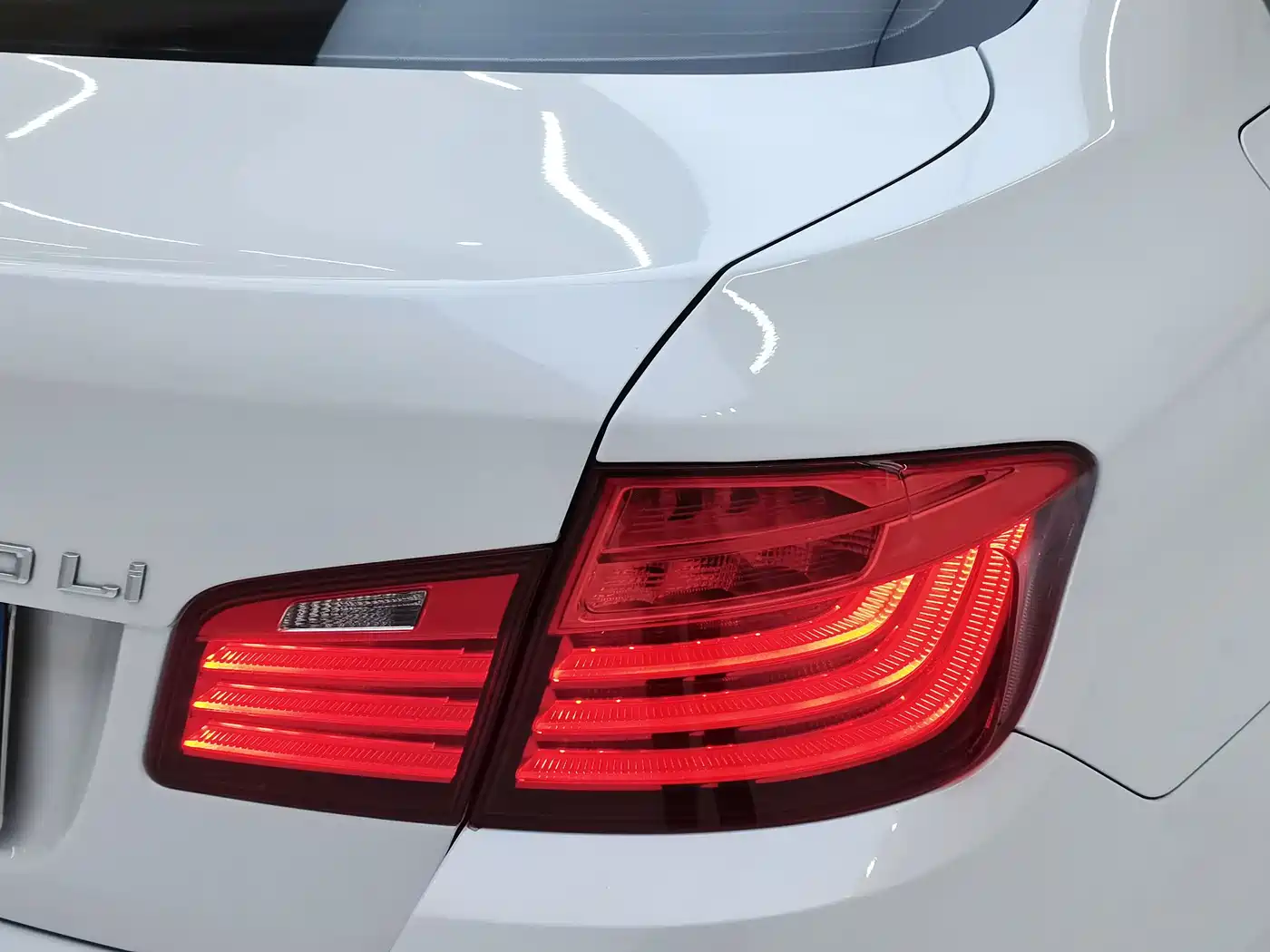 BMW 5 Series 2014 520Li Elegance фото 10