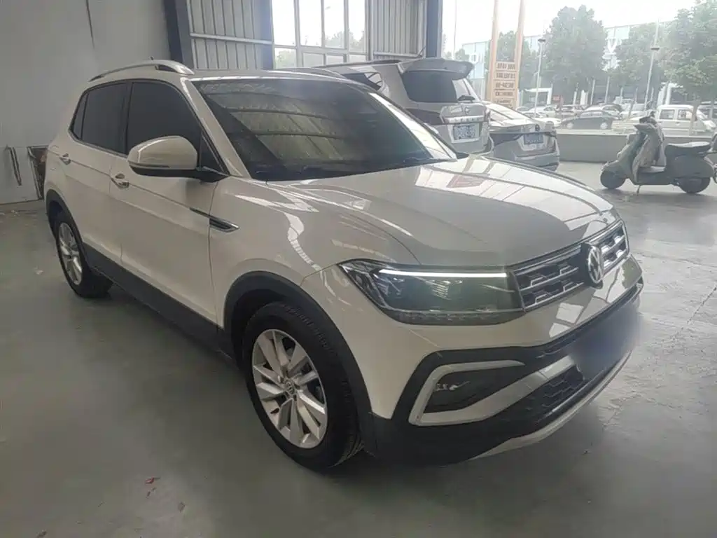 Volkswagen T-Cross 2019 1.5L Automatic Comfort Edition фото 4