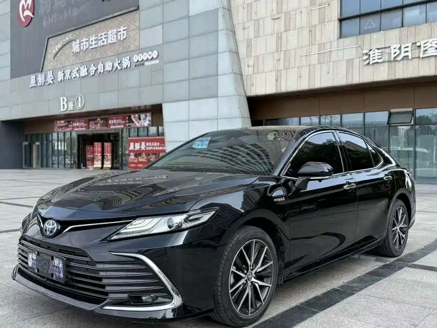 Toyota Camry 2021 Hybrid 2.5HG Luxury Edition