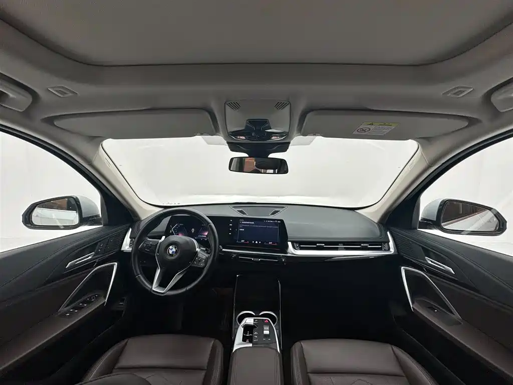 BMW X1 2023 sDrive20Li X Design Package фото 10