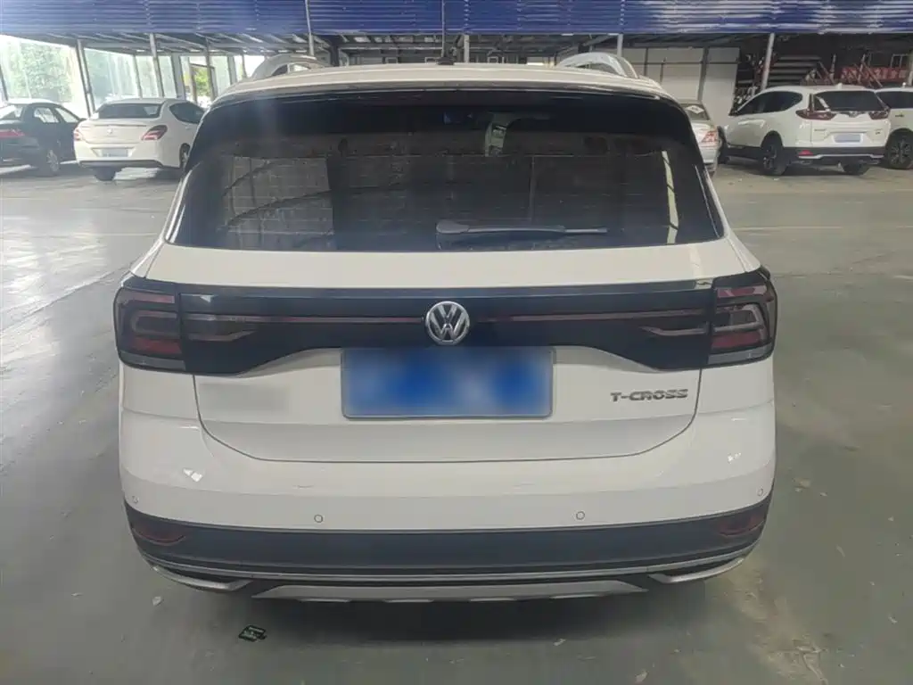 Volkswagen T-Cross 2019 1.5L Automatic Comfort Edition фото 6