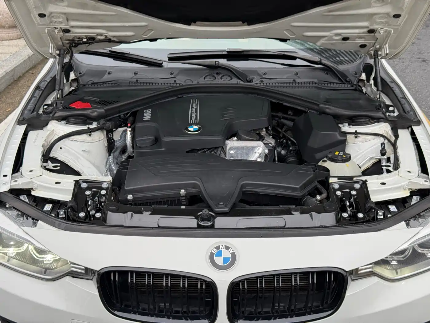 BMW 3 Series 2015 320i Fashion фото 17