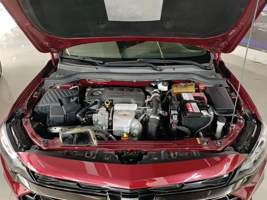 Chevrolet Monza 2019 RS 330T Auto Smooth Edition China VI фото 20