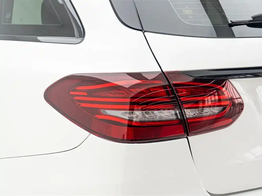Mercedes-Benz C-Class (Import) 2020 Model C 260 Estate фото 19