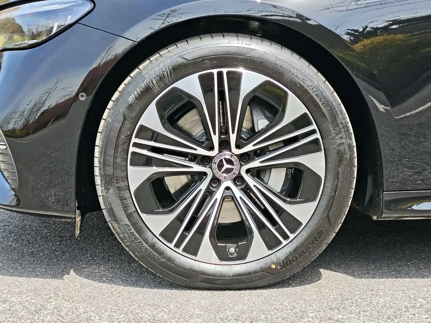 Mercedes-Benz E-Class фото 15